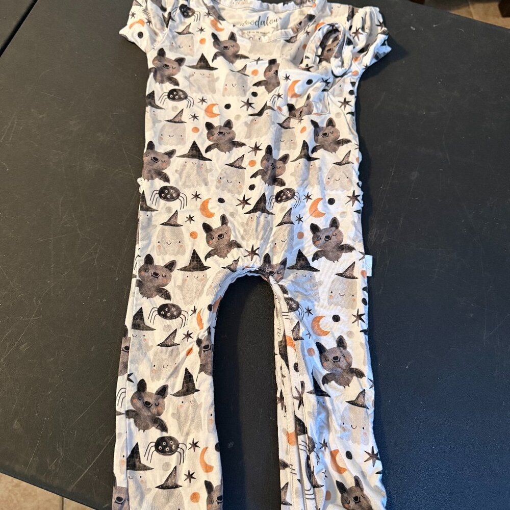 Doodalou White Halloween Print Short Sleeve One Piece Babies Size 12-18M NEW 138